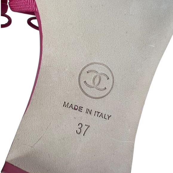 Chanel 2024 Dark Pink Embroidered CC Logo Bow Tie Mule Slide Flat Sandal - Picture 15 of 16